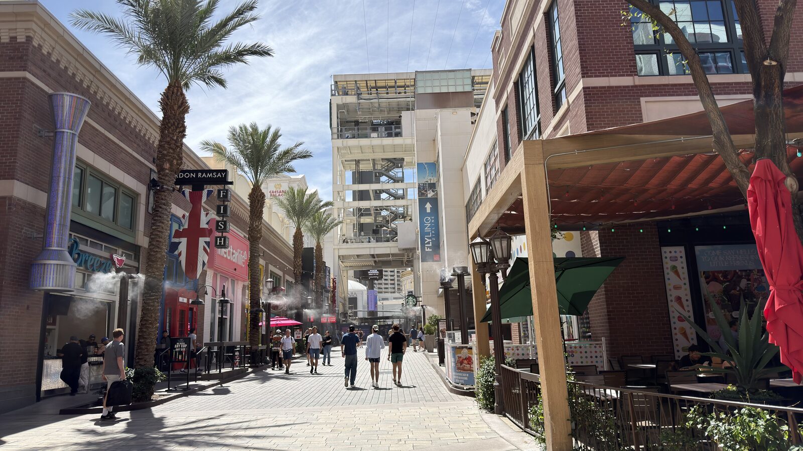 白天的 LINQ 街區，6月2日